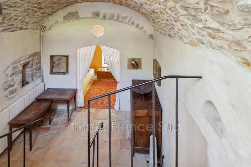 Maison - 245 m² - 5 pièces