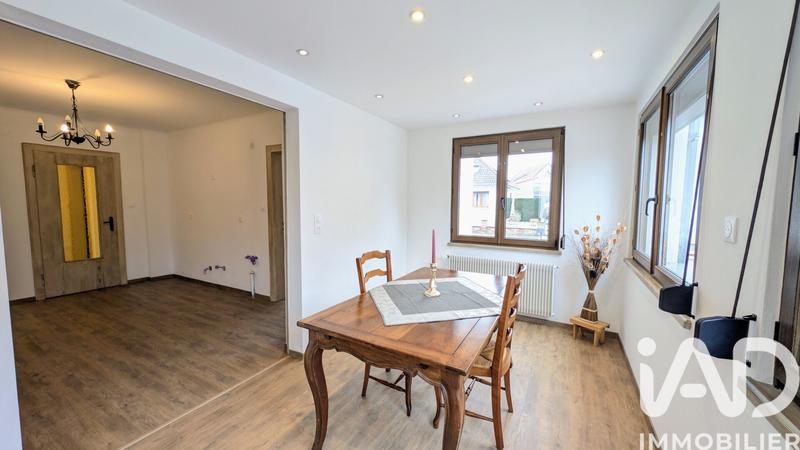 Maison - 235 m² - 6 pièces