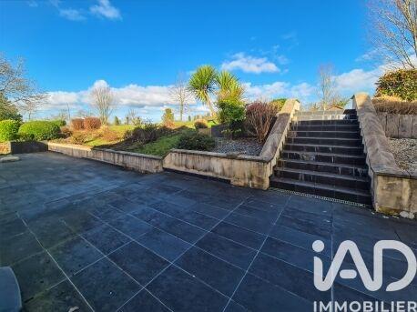 Maison - 176 m² - 7 pièces