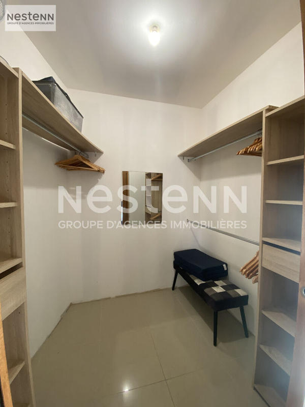 Maison - 235 m² - 7 pièces