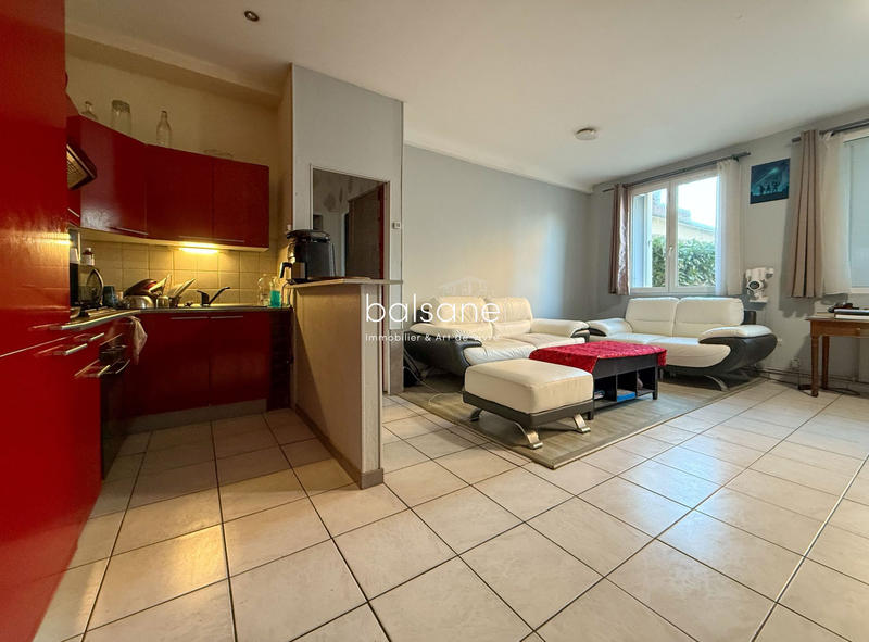 Appartement - 49 m² - 2 pièces