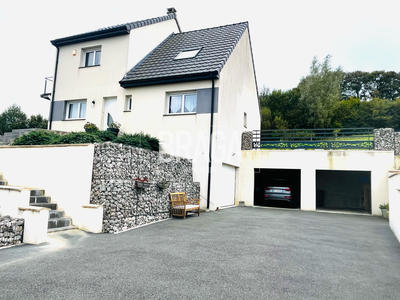 Maison - 165 m² - 7 pièces