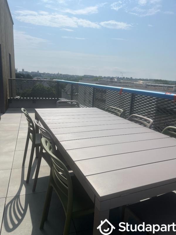 Chambre - 12 m² - 1 pièce