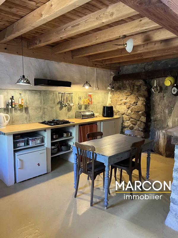 Maison - 137 m² - 4 pièces