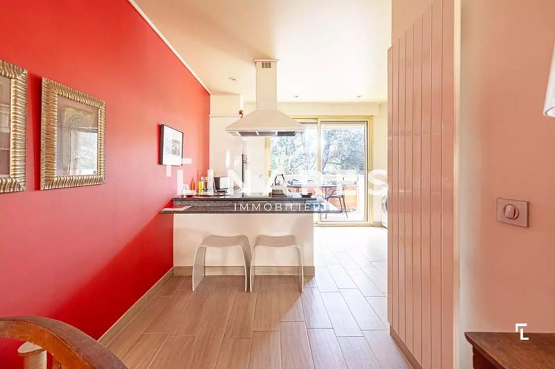 Appartement - 101 m² - 3 pièces