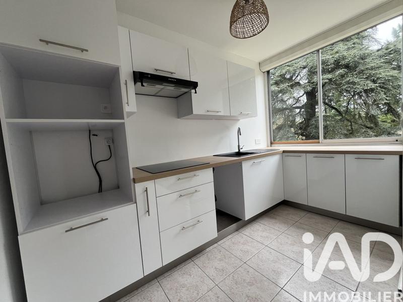 Appartement - 77 m² - 4 pièces