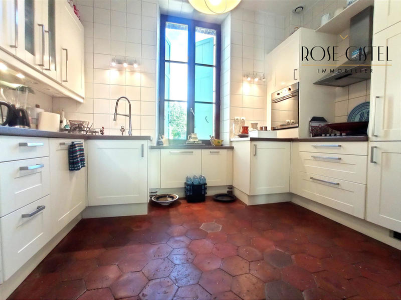 Maison ancienne - 210 m² - 7 pièces