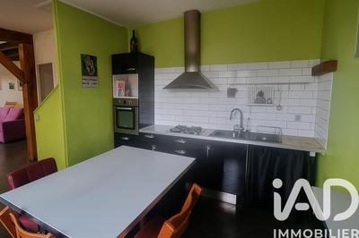 Maison - 98 m² - 5 pièces