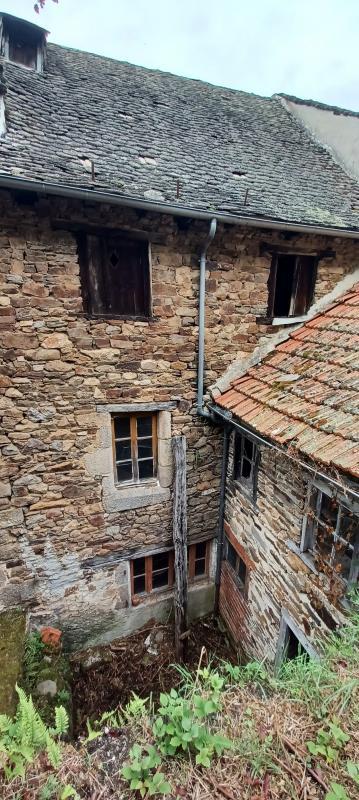 Maison - 250 m² - 5 pièces