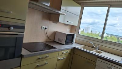 Appartement - 86 m² - 4 pièces