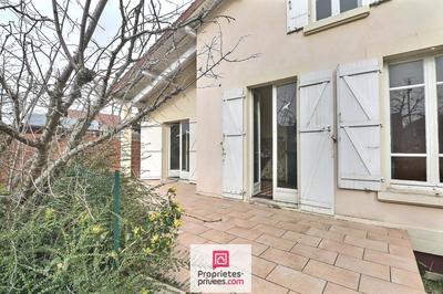 Maison - 95 m² - 6 pièces