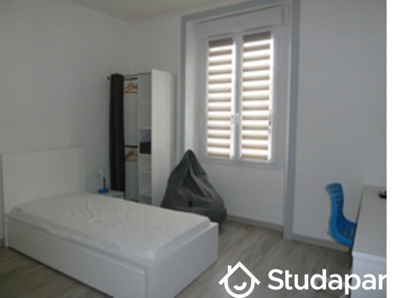 Chambre - 14 m² - 1 pièce