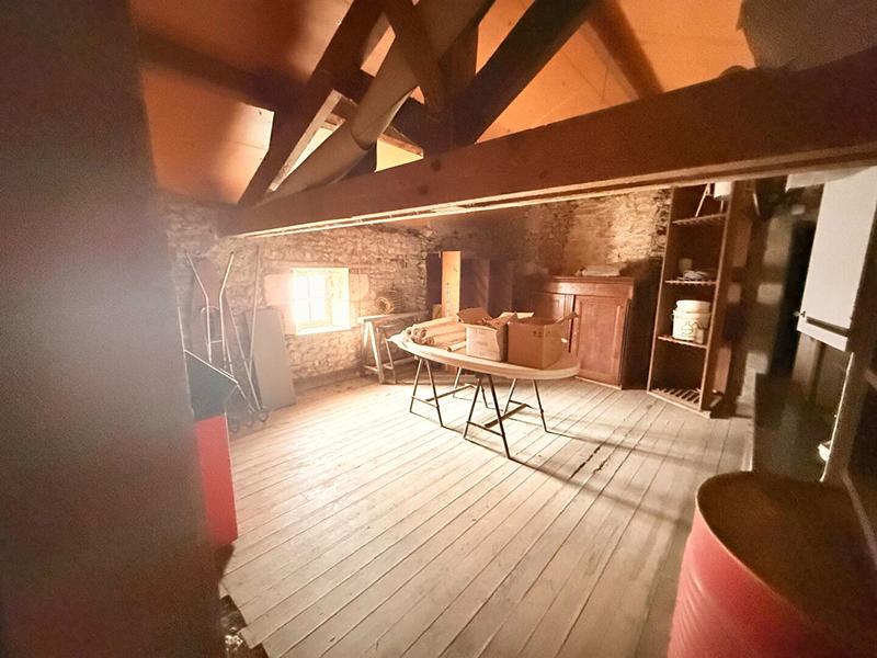 Maison - 105 m² - 4 pièces