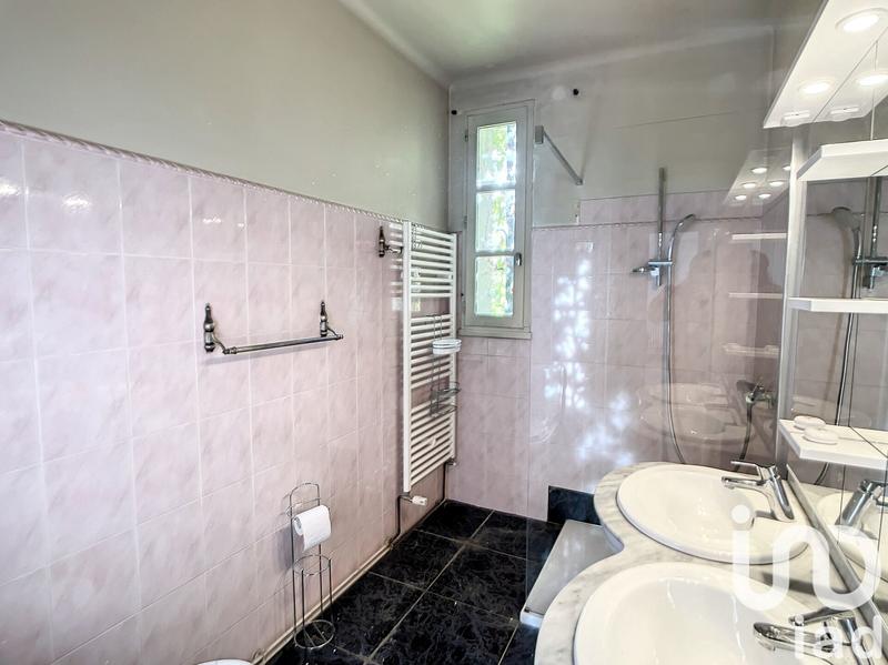 Maison de village - 225 m² - 10 pièces