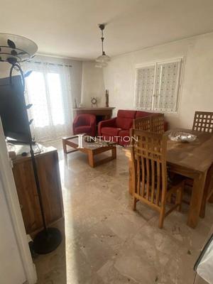 Appartement - 82 m² - 4 pièces