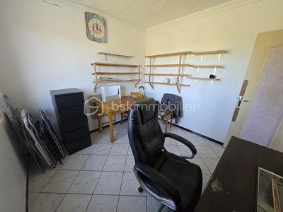 Pavillon - 100 m² - 5 pièces