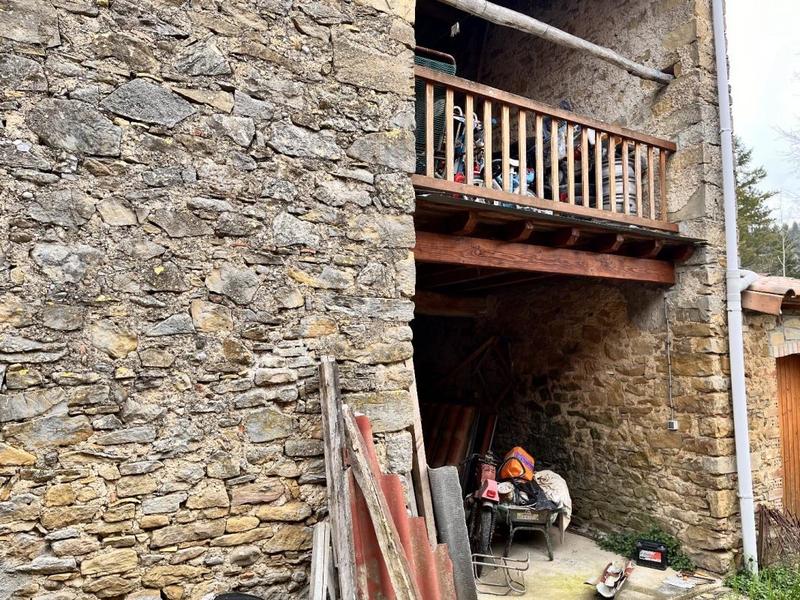 Propriété - 300 m² - 11 pièces