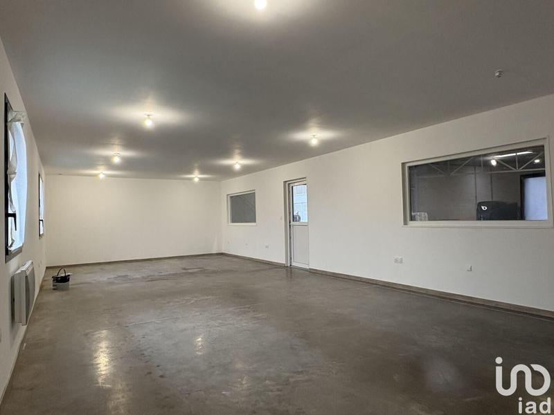 Local commercial - 900 m²