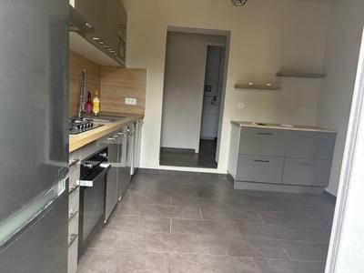 Appartement - 75 m² - 3 pièces