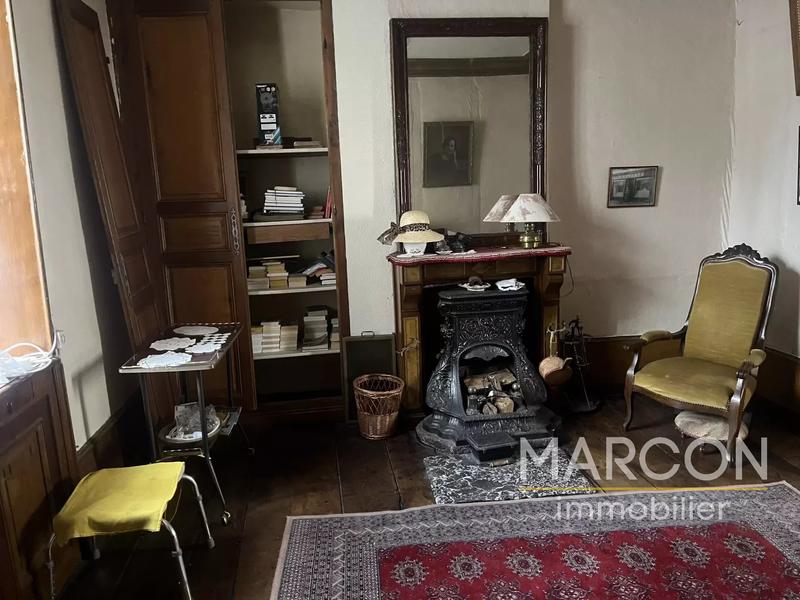 Maison - 160 m² - 6 pièces