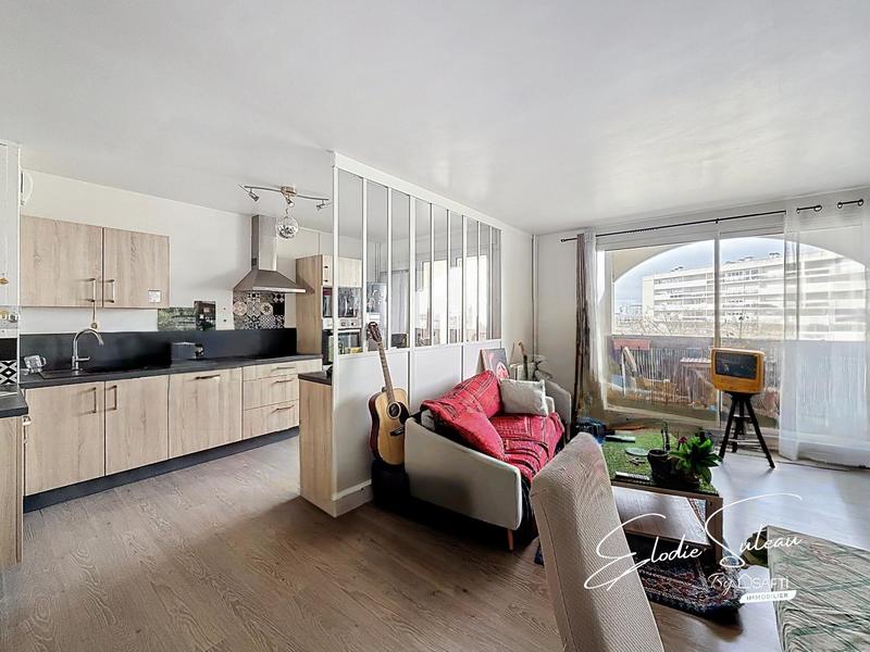 Appartement - 65 m² - 3 pièces