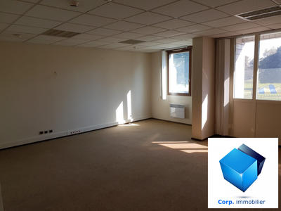 Bureau - 224 m²