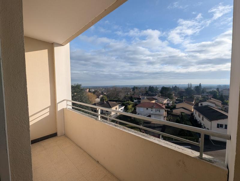 Appartement - 56 m² - 3 pièces