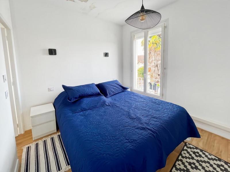 Maison - 180 m² - 7 pièces