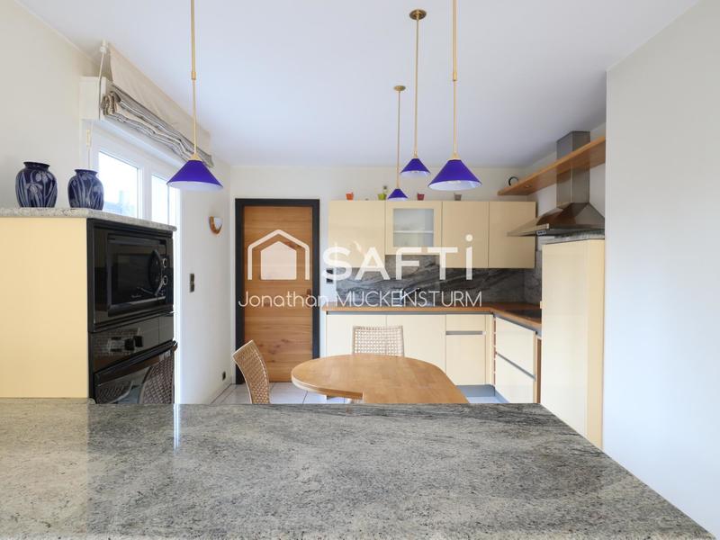 Maison - 139 m² - 5 pièces