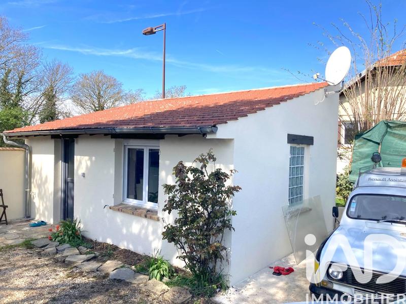 Maison - 90 m² - 5 pièces