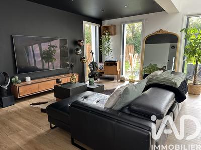 Maison de maîtres - 168 m² - 7 pièces