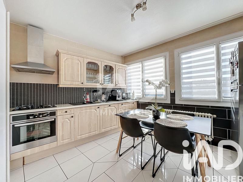 Appartement - 70 m² - 3 pièces