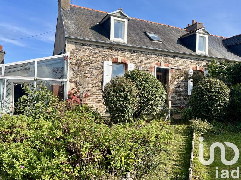 Maison - 101 m² - 5 pièces