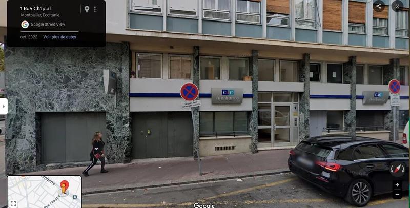 Local commercial - 240 m² - 10 pièces