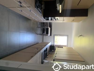 Chambre - 110 m² - 1 pièce