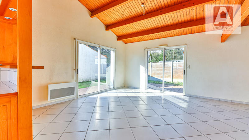 Maison - 97 m² - 4 pièces
