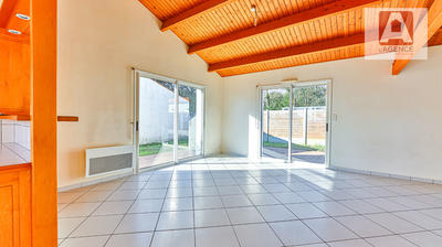 Maison - 97 m² - 4 pièces