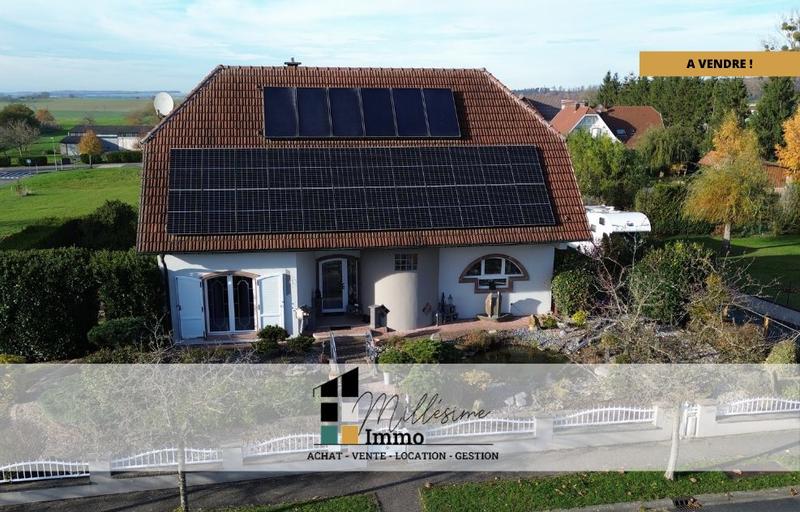 Maison contemporaine - 208 m² - 8 pièces