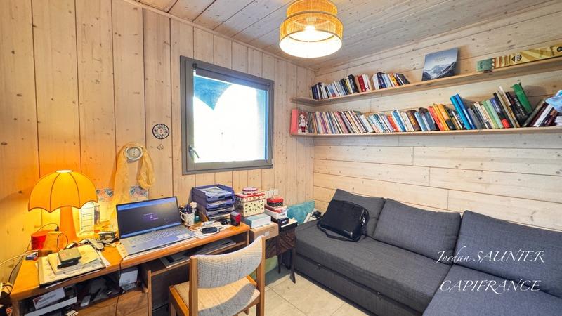 Maison - 180 m² - 7 pièces