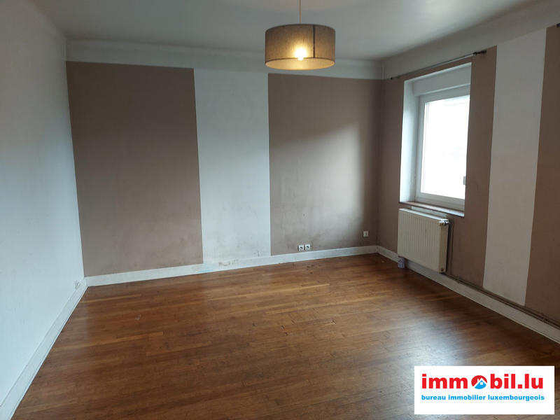 Maison - 85 m² - 5 pièces