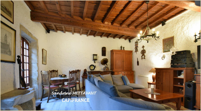 Maison - 106 m² - 5 pièces