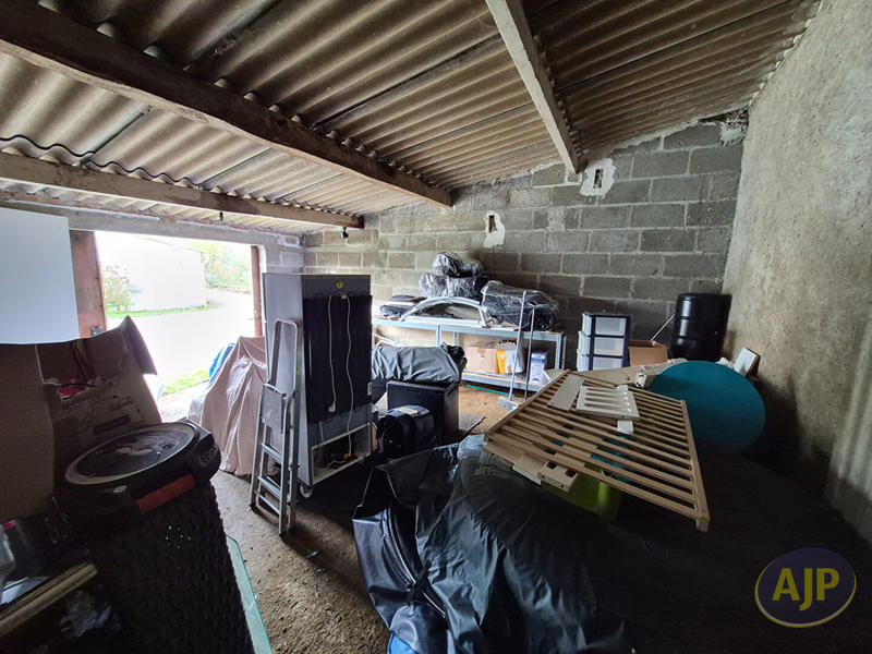 Maison - 122 m² - 6 pièces