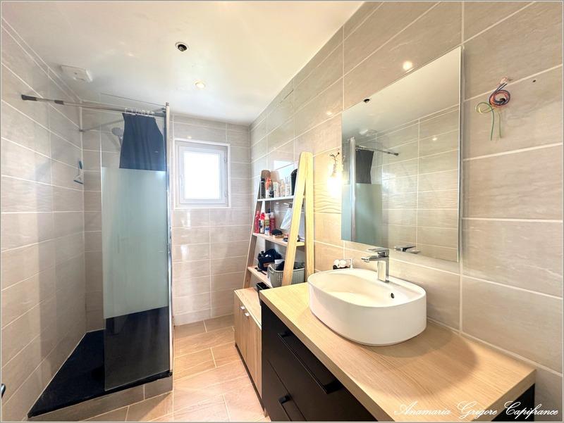 Pavillon - 65 m² - 3 pièces