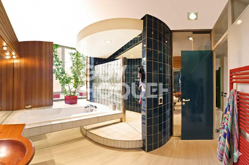 Maison - 287 m² - 8 pièces