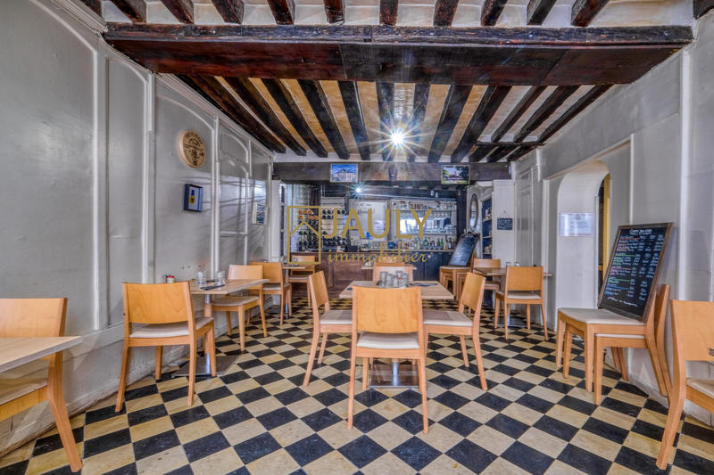 Fonds de commerce - 124 m²