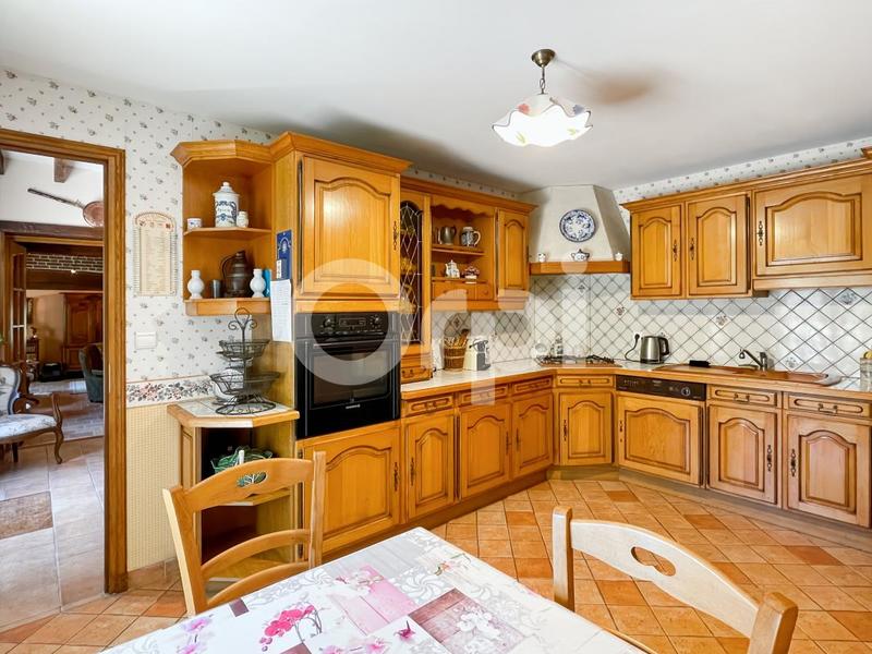 Maison ancienne - 152 m² - 4 pièces