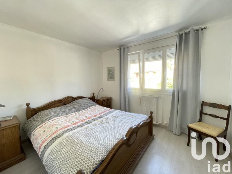 Maison - 99 m² - 5 pièces