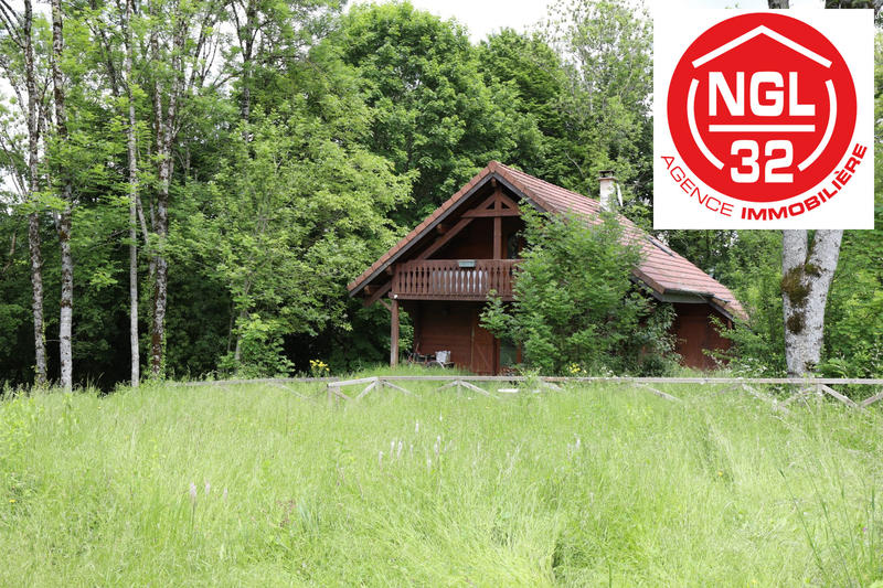 Maison - 340 m² - 8 pièces