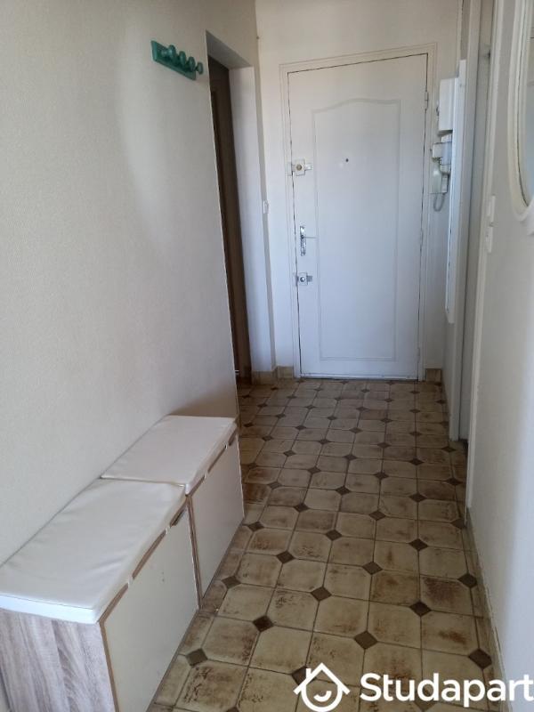 Chambre - 12 m² - 1 pièce