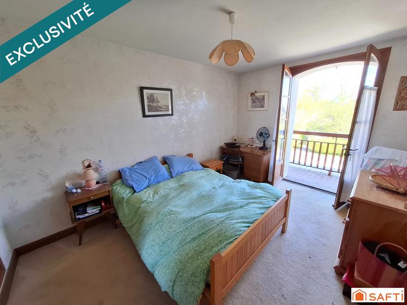 Maison - 185 m² - 6 pièces